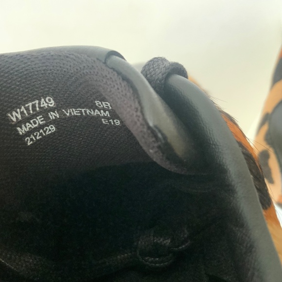 Cole Haan GrandPro tennis sneaker Lace Up Low-Top Leopard Cheetah Animal Print 8 - Picture 13 of 16